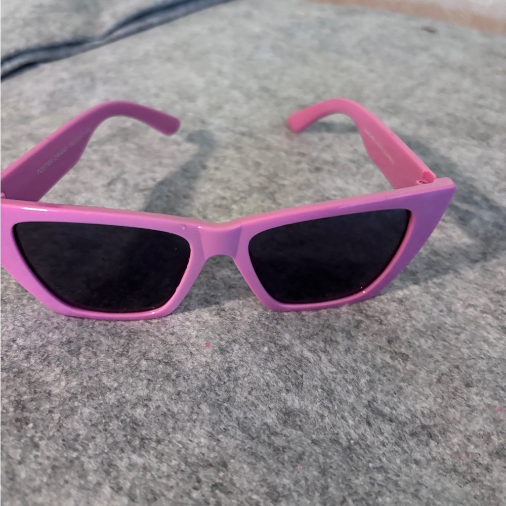Foster Grants Pink Rectangular Women's Sunglasses NS1022 2302 - Picture 3 of 5